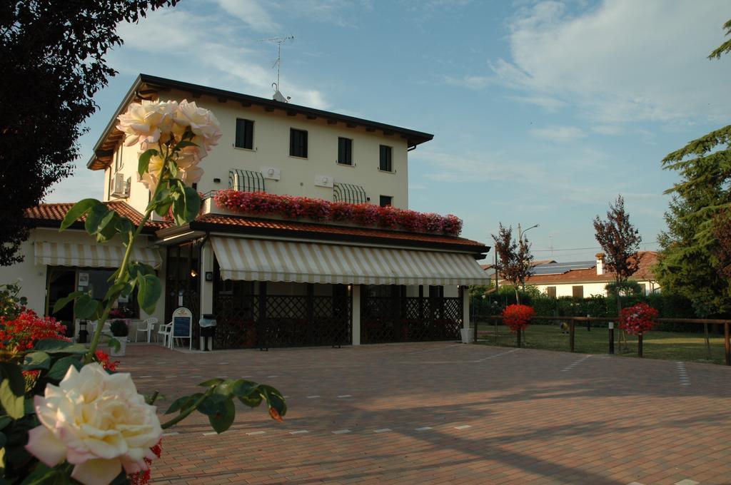 Terzo Bacino Bed & Breakfast ซานมิเคเล อัล ตาเยียเมนโต ภายนอก รูปภาพ